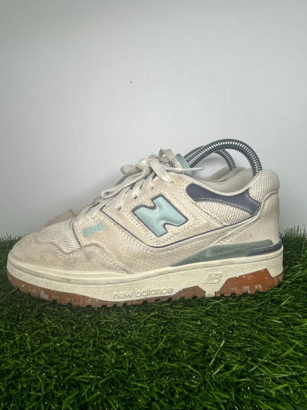 New Balance 550 Cream Green Sneakers Women’s 6.5 / Men’s 5 BBW550NB Casual Shoes